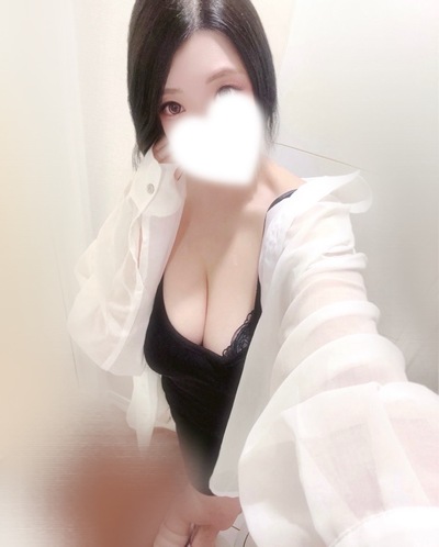 溝部せりさんの写真